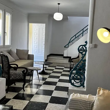 Σπίτι διακοπών Maison A Proche De La Et Des Commodites - Fr-1-696-84